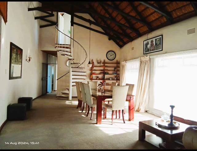 4 BEDROOM HOUSE FOR SALE IN JAMESON PARK